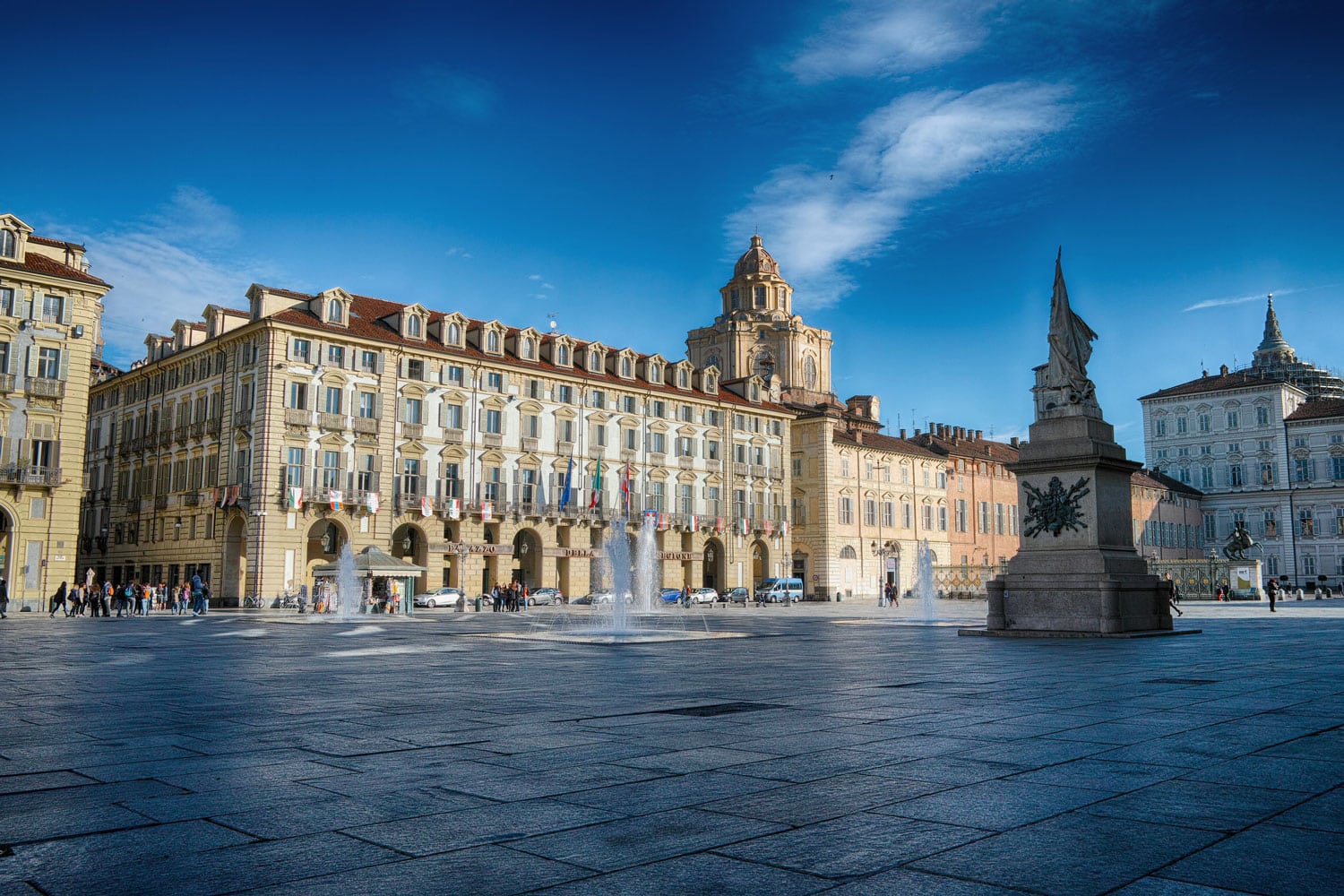 cristiano-caligaris-SjhF0GMI0zY-unsplash-(1)